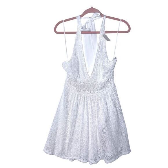 Free People Women's White So Sweetly Crochet Halter Neck Dress side zip - Picture 4 of 12